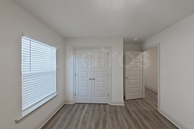 Building Photo - 17623 Carlisle Ave