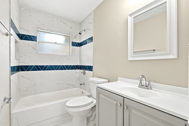 Building Photo - 7218 Zapata Dr