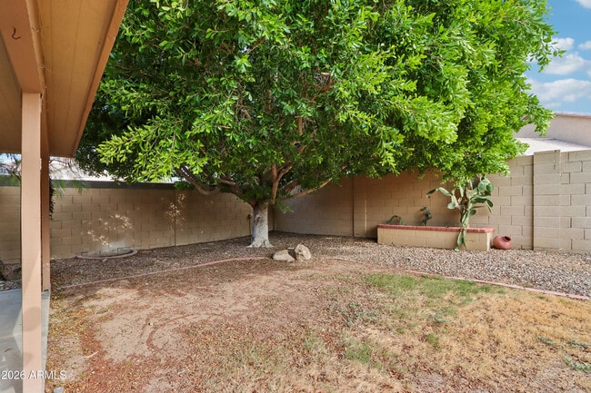 Building Photo - 8834 W Jennifer Rose Ct