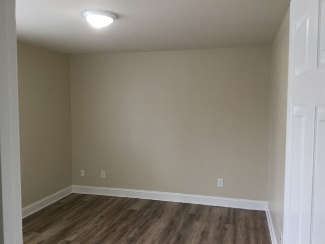 Building Photo - 9815 Waltham Ct