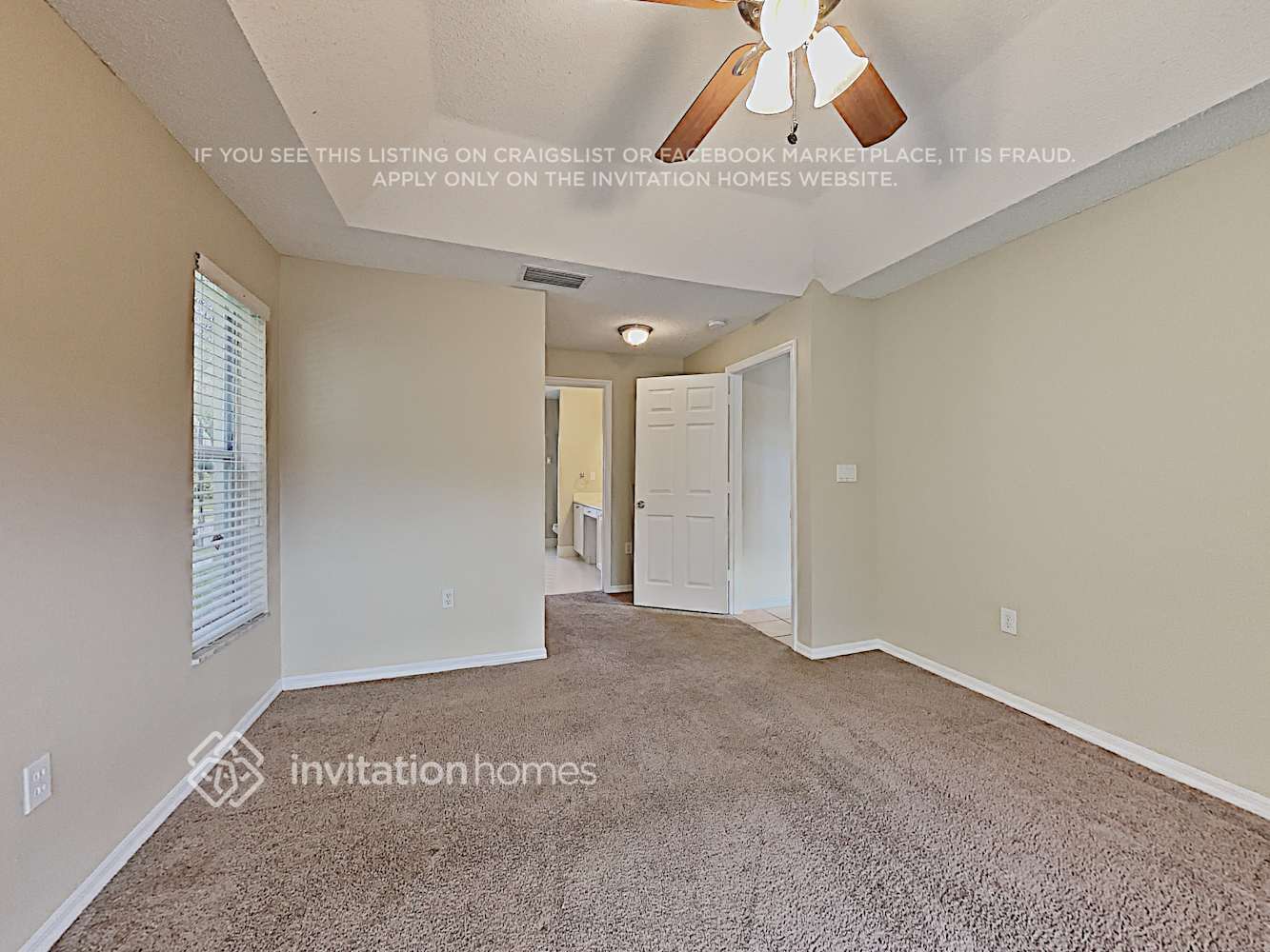 Building Photo - 10698 SW 20th Ct