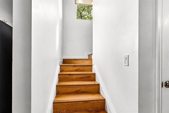 Building Photo - 787 NW 91st Terrace