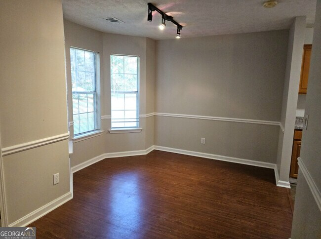Building Photo - 12205 Cypress Way