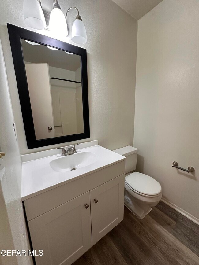 Building Photo - 3228 Isla Cocoa Ln