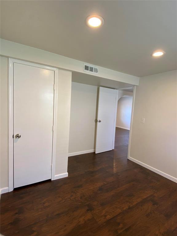 Building Photo - 1401 N Independence Ave