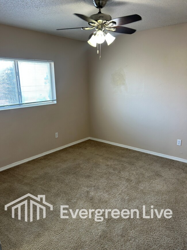 Building Photo - 64 Boreal Ct