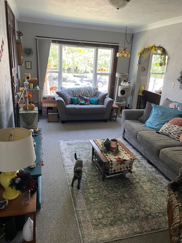 Building Photo - 303 State St