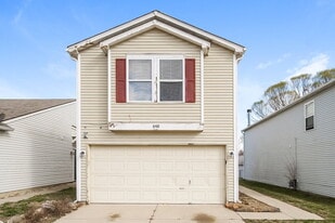 Building Photo - 660 Fern St