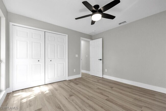 Building Photo - 27630 Wisconsin St