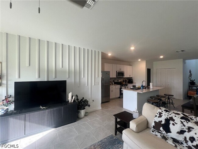 Building Photo - 11808 Cloverly Ln