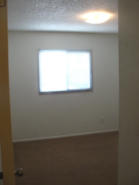 Building Photo - 4595 N 17th Ave