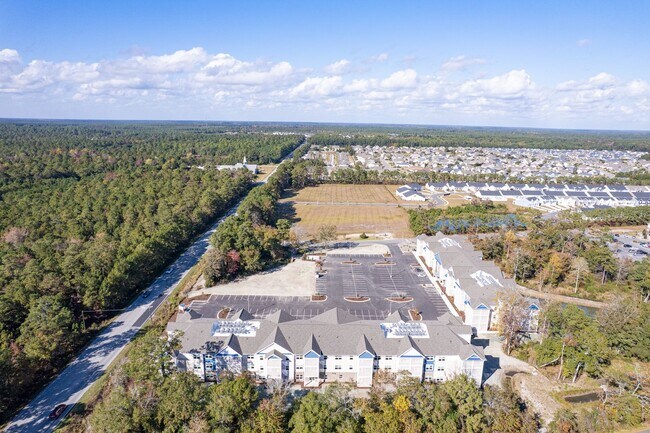 Building Photo - Brand New, 1 bedroom in Beacon Landing- With Elevator!