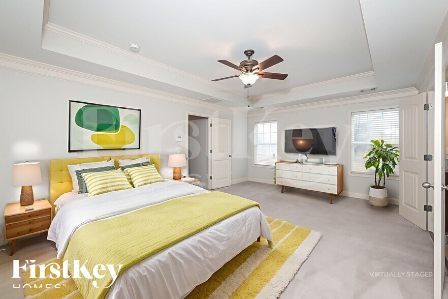 Building Photo - 6205 Little Cove Dr