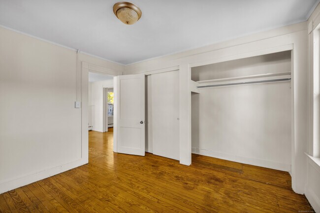 Building Photo - 31 Wolcott Ave