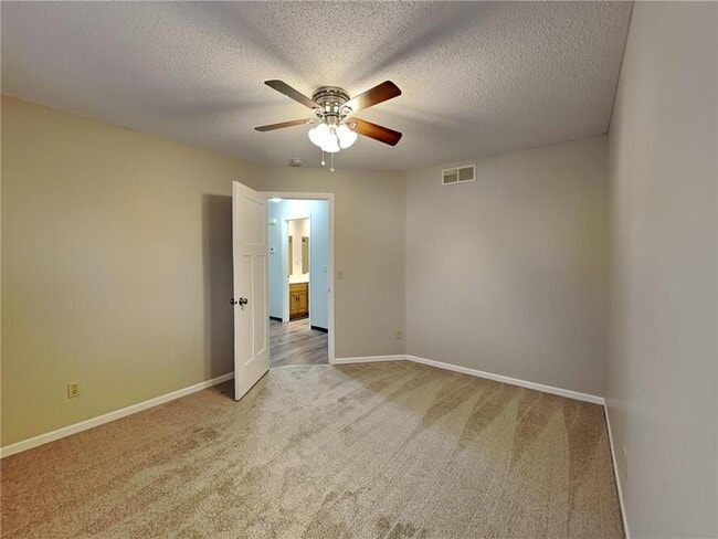 Building Photo - 5590 148th Ln NW