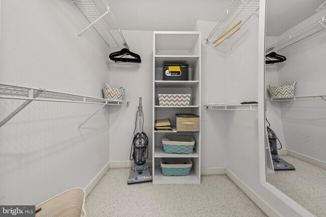 Building Photo - 631 D St NW