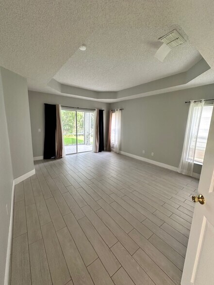 Building Photo - 1645 Anna Catherine Dr