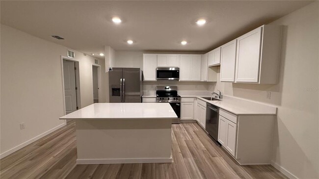Building Photo - 7749 SW 46th Ct