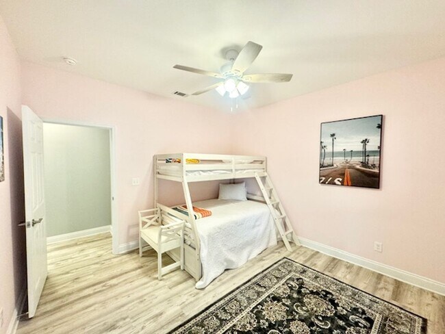 Building Photo - 14278 St. Hwy 20 Niceville FL 32578