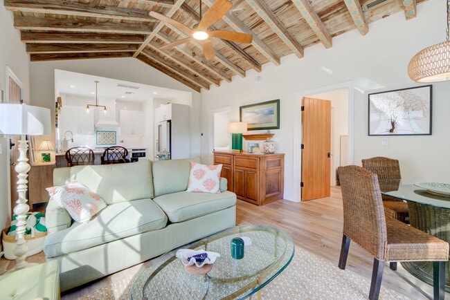 Building Photo - 110 Marine Way