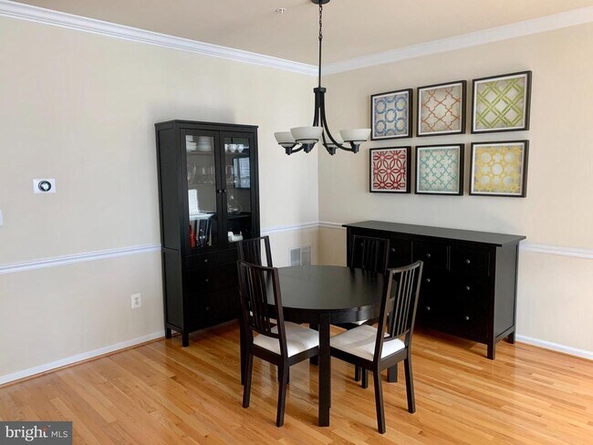 Building Photo - 9823 Darcy Forest Dr