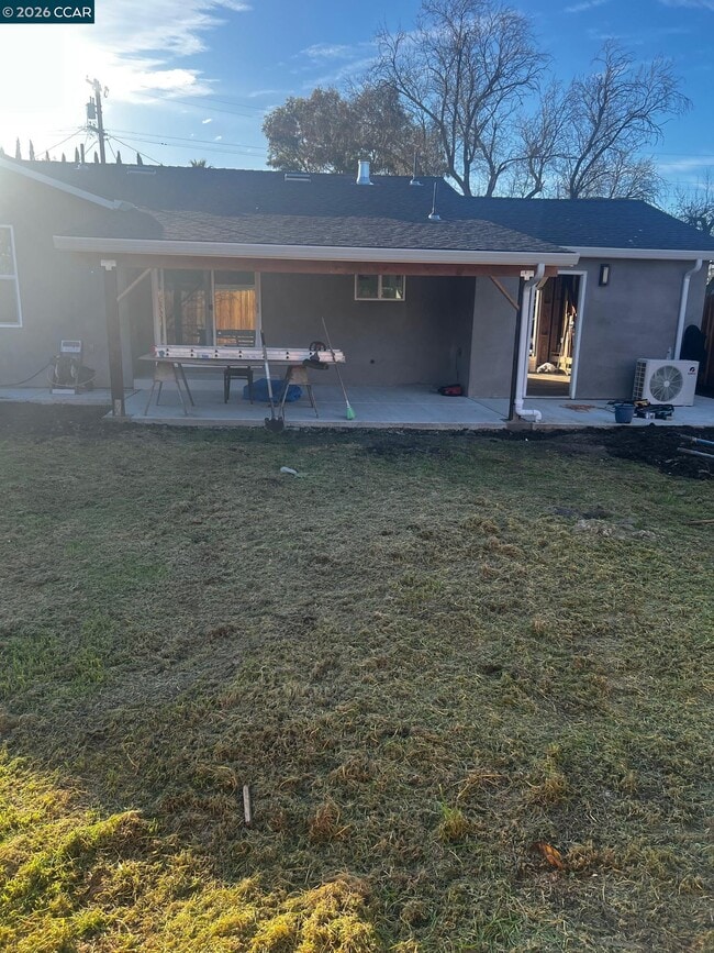 Building Photo - 215 Madison Ave