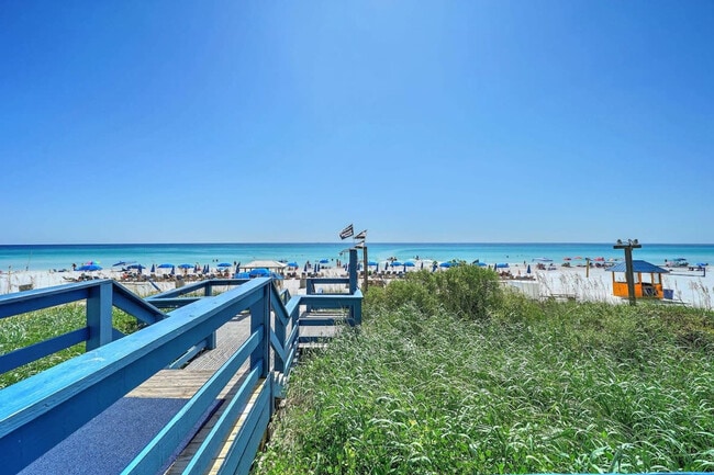 Building Photo - 5115 Gulf Dr