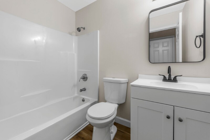 Building Photo - 2 Storkway Ct