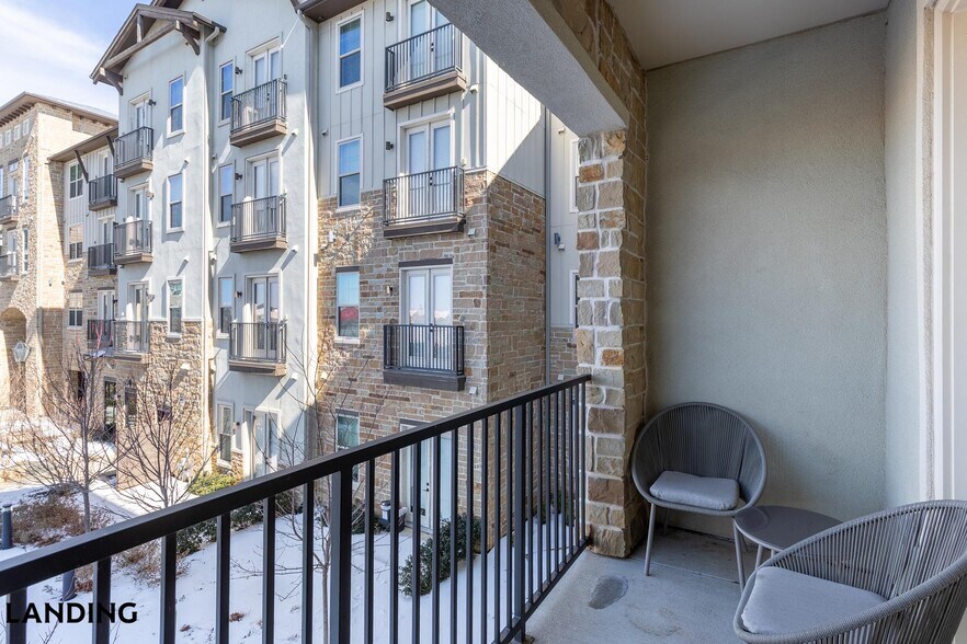 Building Photo - 3235 Heritage Trl