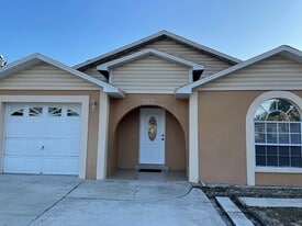 Building Photo - 3124 W Powhatan Ave