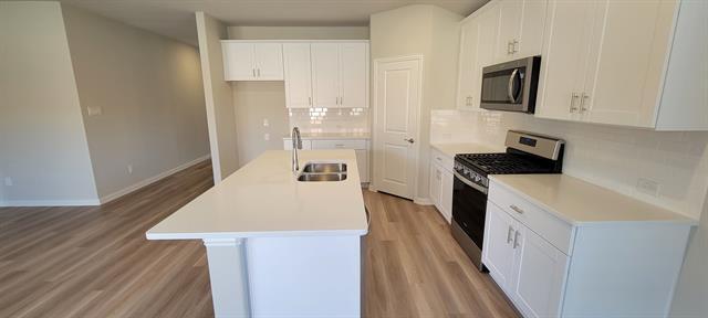 Building Photo - 2644 Oneida Ln