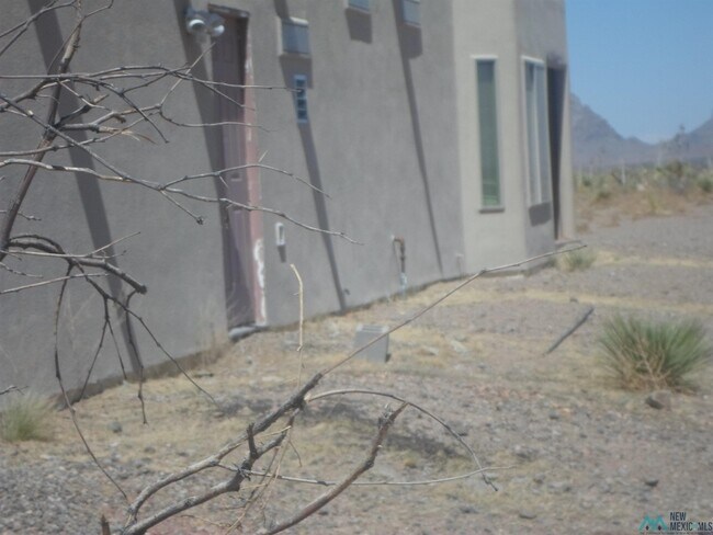 Building Photo - 9345 Lucca Rd SW