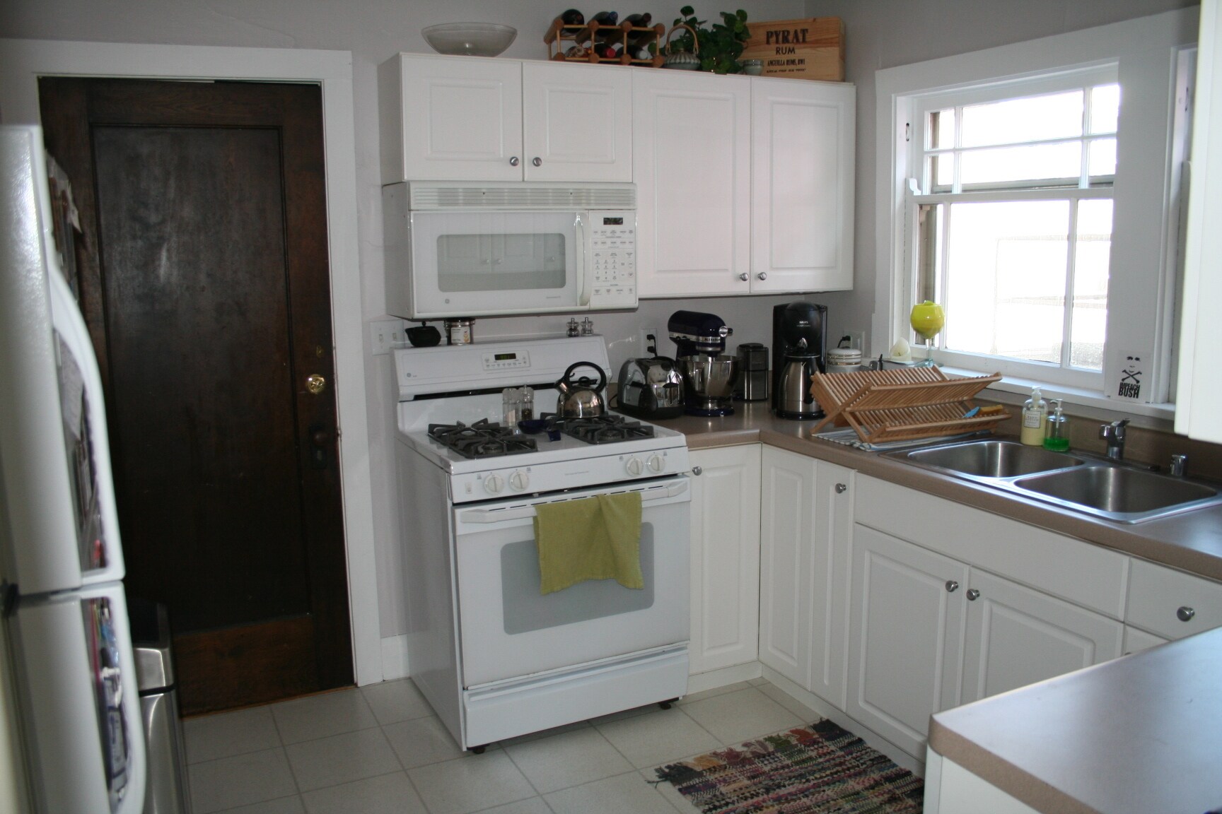 Kitchen - 314 W Wilson St