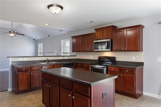 Building Photo - 2041 Gray Goose Loop