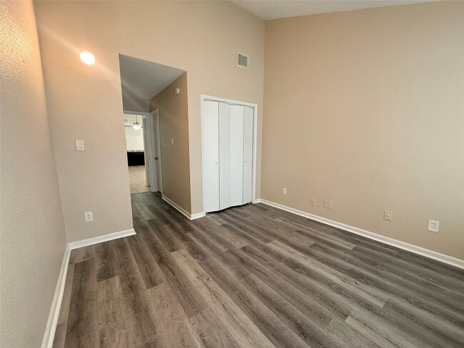 Building Photo - 11530 Springshire Dr