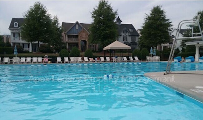 Building Photo - 1009 Artis Town Ln