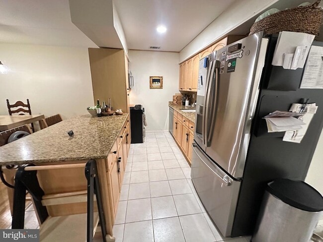 Building Photo - 769 N Ringgold St