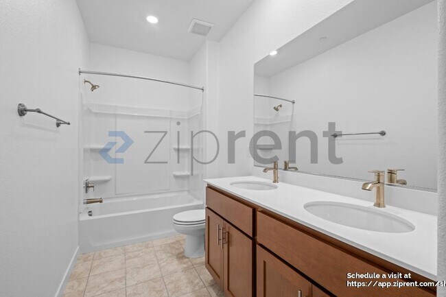 Building Photo - 1710 Halo Ave