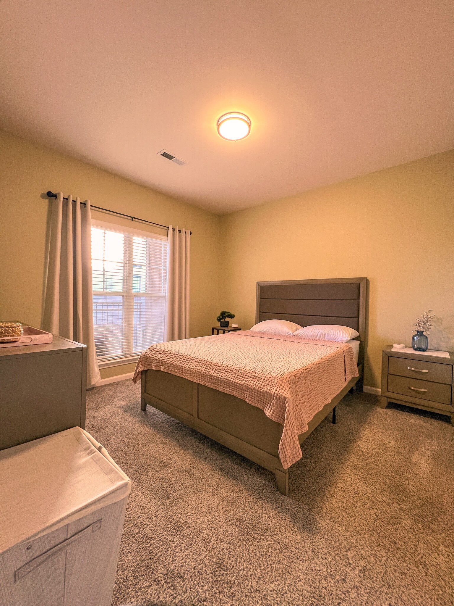 Building Photo - 1241 Strassner Dr