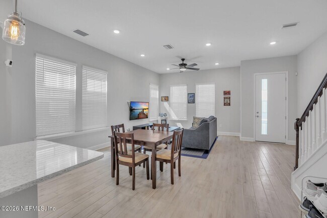 Building Photo - 11317 Spring Tide Way