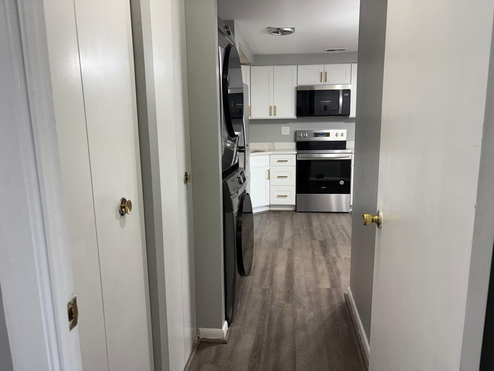 Building Photo - 6317 Park Heights Ave