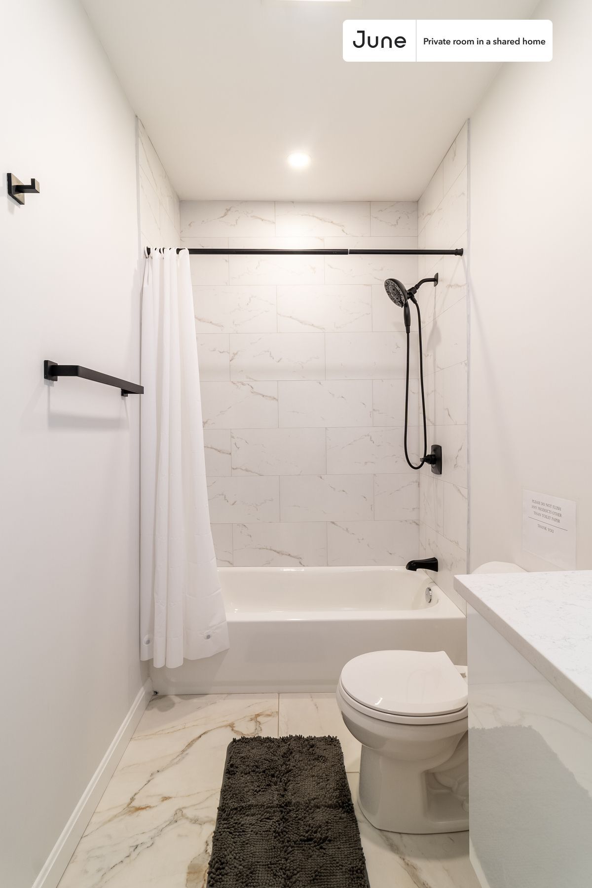 Building Photo - Room in Shared 3 bed/2 bath home