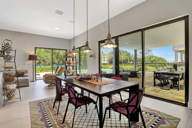 Building Photo - 16709 Botaniko Dr N