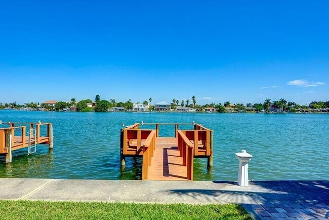 Building Photo - 10265 Gulf Blvd