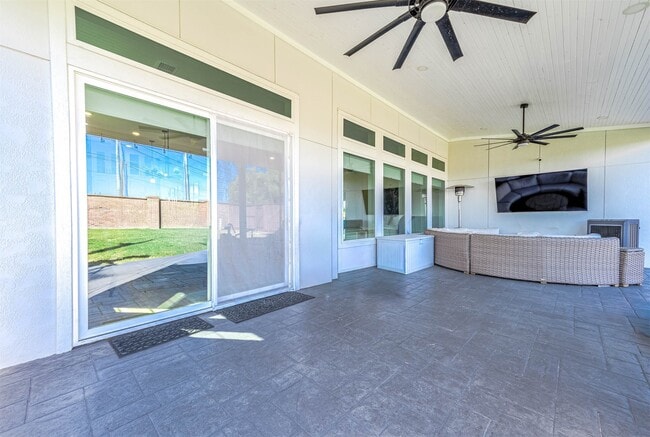 Building Photo - 3102 Somerset Levens Ln