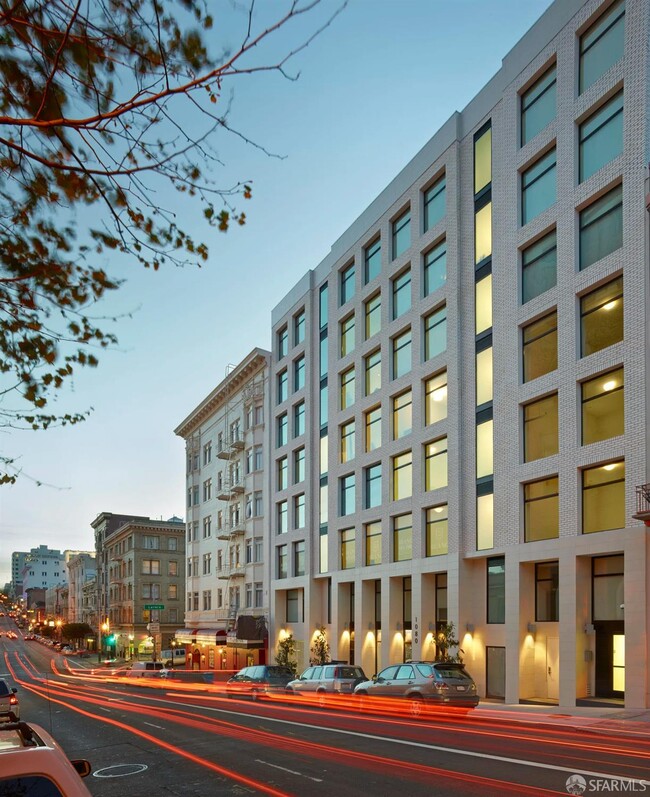 Building Photo - 1080 Sutter St