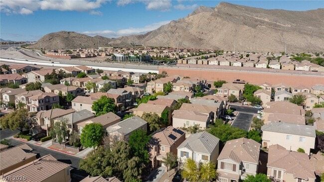 Building Photo - 3647 McMurty Ct