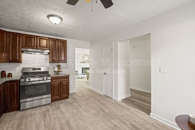 Building Photo - 3510 Ashley Station Dr SW