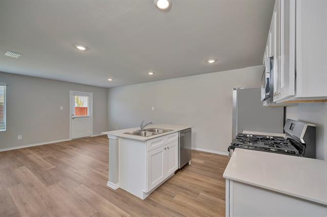 Building Photo - 16756 Laguna Vis St