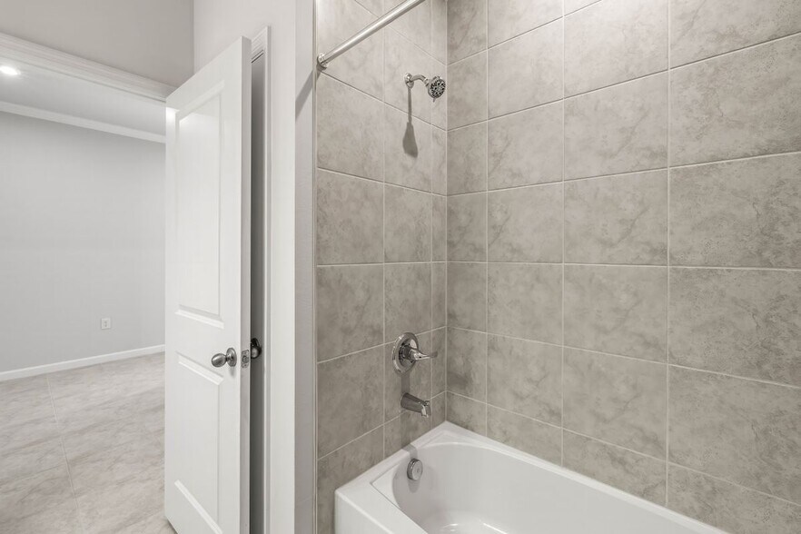 Building Photo - 35572 Quartz Lk Dr